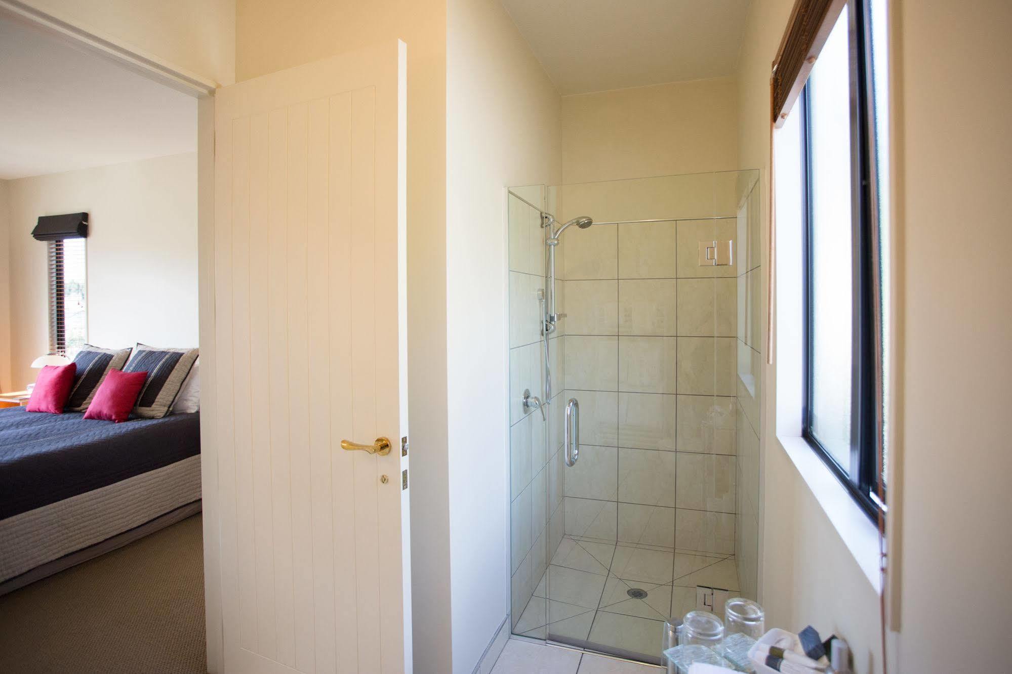 Alpine Peaks Apartment Ванака Екстер'єр фото